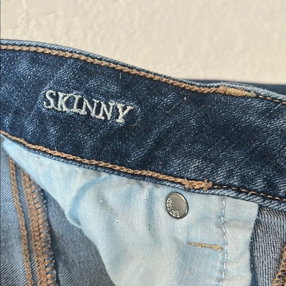 American Eagle Outfitters Blue Skinny Jeans Classic Denim Style Size 6 Short - Picture 3 of 10
